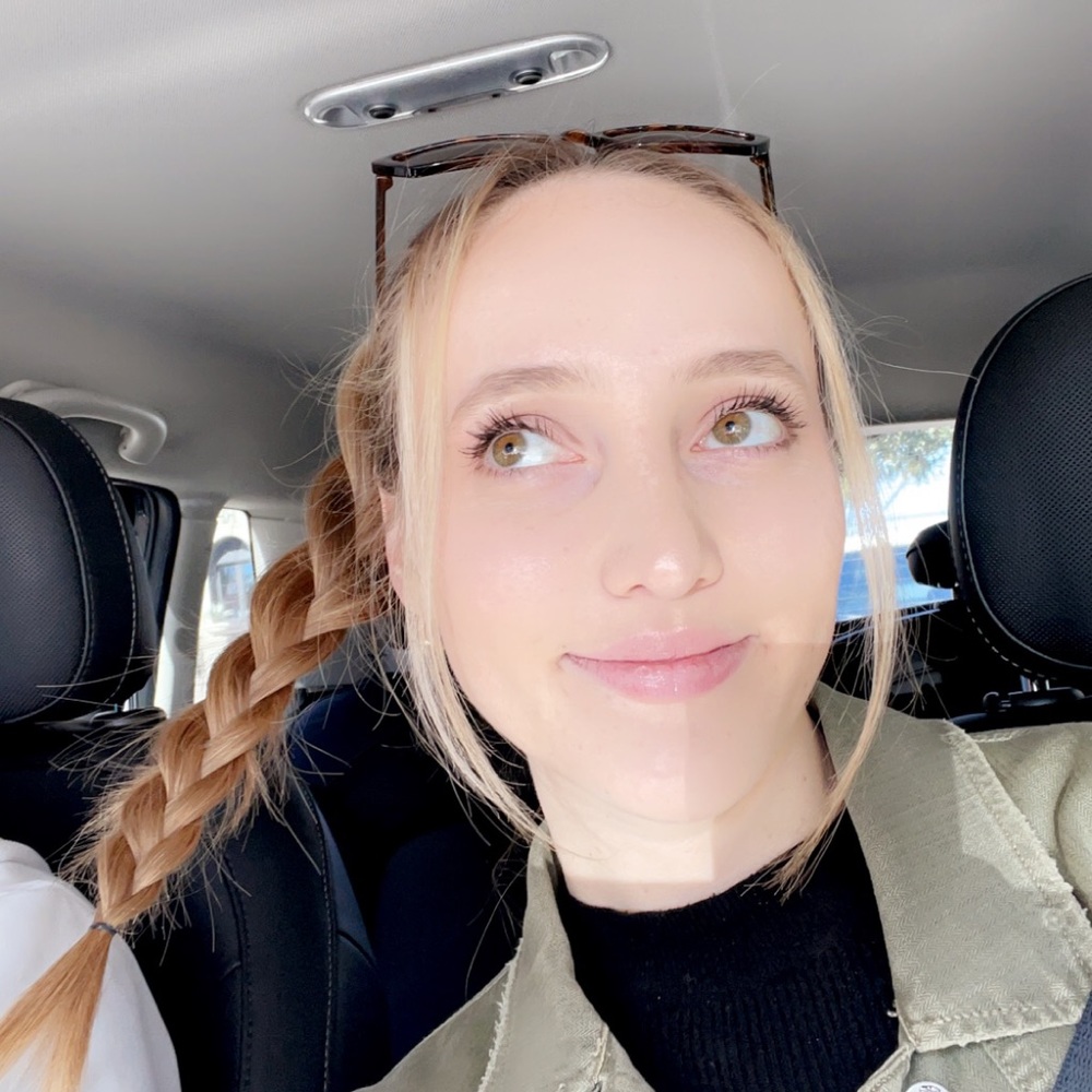 Meet your Posher, Nicole